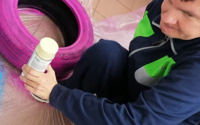 Radionica izrade ukrasnih vaza za cvijeće 21.4.2023. – projekt „Pametna udruga – pokretač promjena u zajednici“ UP.04.2.1.11.0453